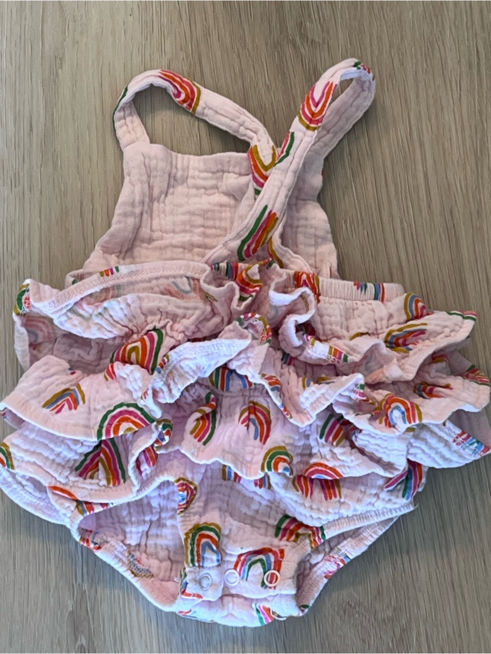 Mud pie Rainbow Romper 3-6 months - Picture 2 of 3